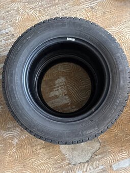 215/65 R16C - 2