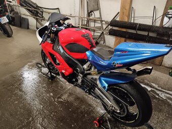 Yamaha R1 Okruhovka - 2