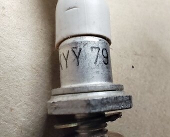 Diody KYY79 - 360V/20A (10 ks) - 2