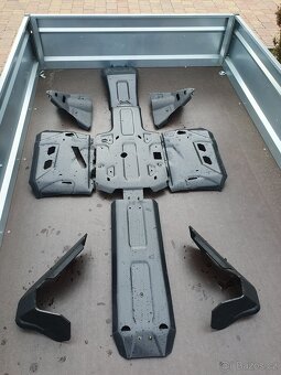 Kryt podvozku Can Am outlander g2 plastový - 2