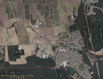 Spoluvlastnický podíl 455 m2 v k.ú. Ratíškovice - 2