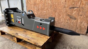 Hydraulické bourací kladivo na bagr Kinshofer SQ 520 - 2