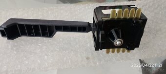 Nový přepínač blinkrů originál Škoda Favorit, Forman - 2