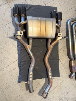 Akrapovic evolution titan BMW m4 f82 / m3 f80 - 2