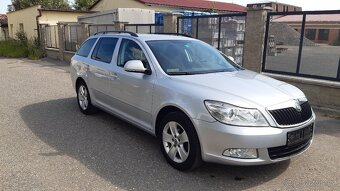 ŠKODA OCTAVIA 1.2TSI 77KW KLIMA NAVI - 2