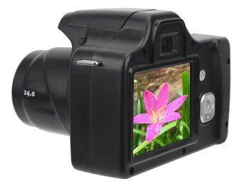 fotoaparát s 3,0" LCD displejem+s 18x zoomem - 2