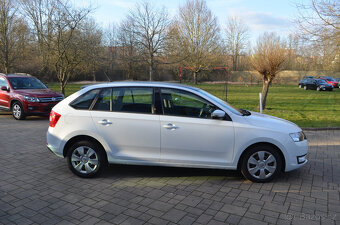 PRODÁM ŠKODA RAPID SPACEBACK 1.6TDI 85KW STYLE MAX.VÝBAVA - 2