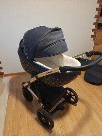 Prodám dětský kočárek Laret Imperial blue - 2