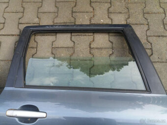 Pravé přední a zadní dveře Peugeot 307 SW 2008 Barva (M0ZW) - 2