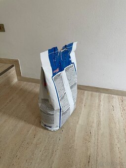 Spárovací hmota šeda MAPEI - 2