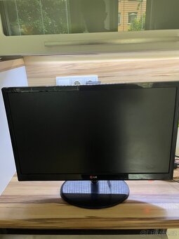Prodam monitor Lg 24 full hd 1920x1080 - 2