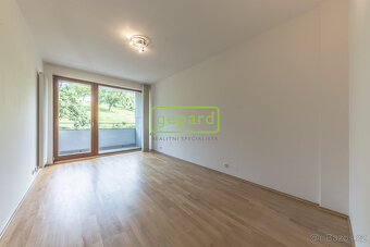 Pronájem bytu 2+kk s lodžií a šatnou – klidná část Žižkova, - 2