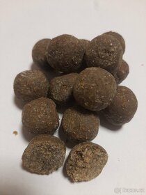 Chytací boilies 16,20 a 24mm - 2