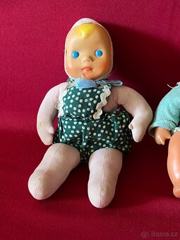 hračky staré hračky panenka mončičák stará panenka - 2