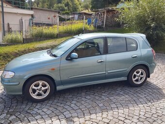 Nissan Almera 1,5 cm3 - 2