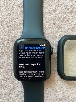 Apple Watch SE 2022 44mm - 2