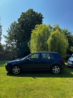 Volkswagen Golf 4 - 2