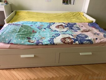 Rozkladaci postel IKEA Brimnes z 2 matrace - 2