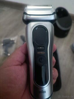 BRAUN Series 9 Pro+ s PowerCase a čistící stanicí - 2