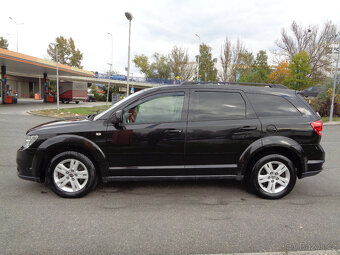 FIAT  FREEMONT 2.0 JTD 7 MÍST,4 X 4 AUTOMAT,KOUPENO ČR - 2