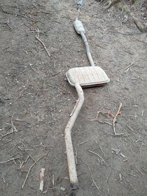 Prodám výfuk Volvo V70 2,5TDI, r. 1999, 103kW - 2