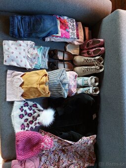 Oblečení pro holčičku (cca 4-6 let) - 2