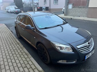 Opel INSIGNIA SPORTS TOURER - 2