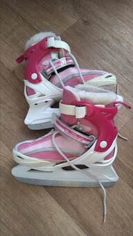 Dívčí brusle 35-38 - 2