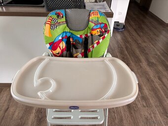 Dětská jídelní židlička - 2