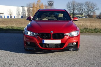 BMW Rad 3 Touring 330d xDrive - 2