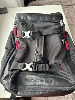 Batoh speedo hard deck 25 L - 2