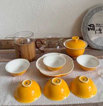 Porcelánová čajová souprava – žlutý Gaiwan - 2