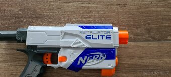 Pistole Nerf Retaliator Elite 2011 - 2