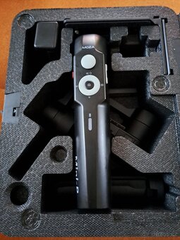 Gimbal stabilizátor - Moza mini-p pro mobily, compakty - 2