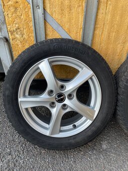 Kompletní litá kola Borbet se zimními pneu Continental/Pirel - 2