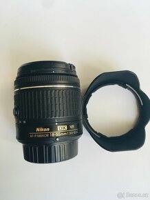 Nikon D5600 + objektivy a příslušenství - 2