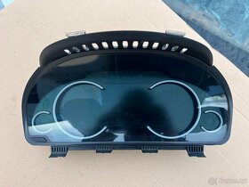 BMW F10LCi 530XD budíky LED cluster 9350404 - 2