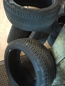 Pneumatiky 245/45 R 18,celoroční - 2