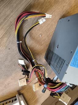 Pc Zdroj 365w - 2