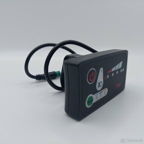 LED ukazatel výkonu pro elektrická kola (nové nepoužité) - 2