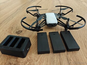Dron DJI RYZE Tello - 2