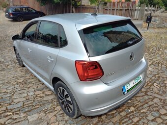 VW POLO 2015 - 2