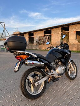 Honda Varadero XL 125 (A1 řidičák) - 2