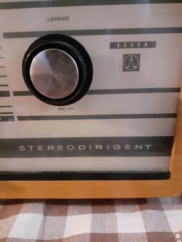 Stereodirigent Tesla - 2