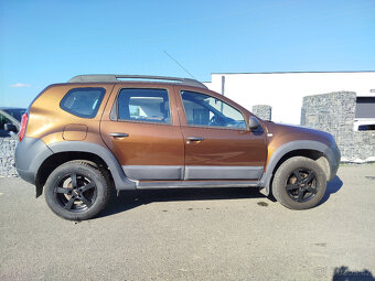 Dacia Duster, 1.6i s LPG, nádrž 2031, nová STK, tažné - 2