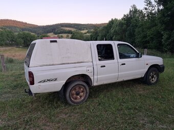 Mazda b2500 - 2