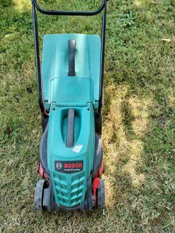 Sekačka Bosch Rotak 32 Ergo Flex - 2
