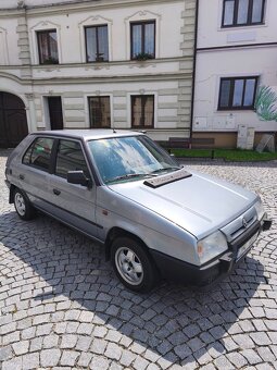ŠKODA FAVORIT GLX Silver line - 2