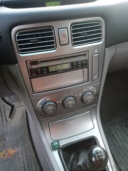 forestr sg 2.0 i 92kw benzin lpg - 2