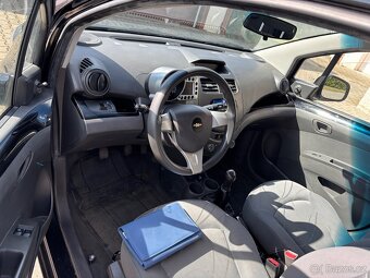 Chevrolet Spark 1,0i-, r. 2012, naj 88.tkm, klima - 2